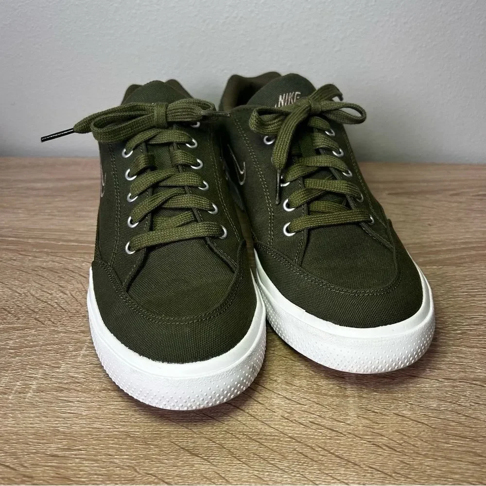Nike Forest Green Canvas Sneakers Men’s 8 DQ8568-300